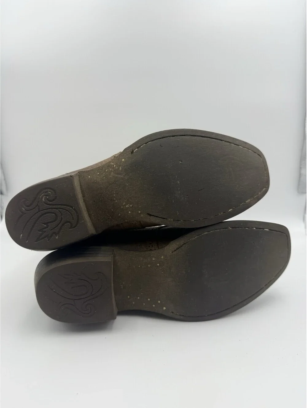 Ariat product pair